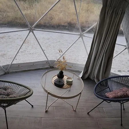 Sougia Dome 하니아